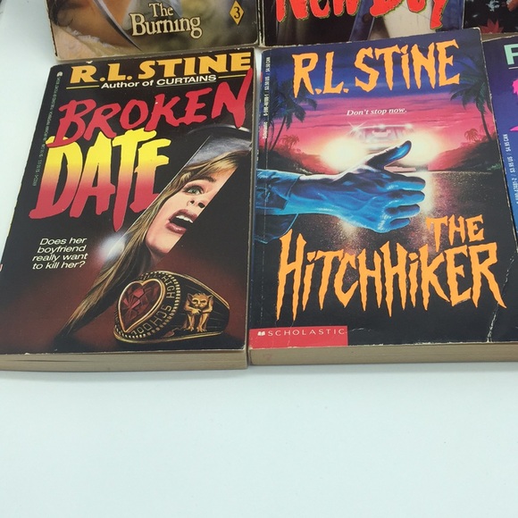 R.L Stine Lot of 8 Books including Fear Street Saga Young Adult Horror Thriller - Picture 4 of 14
